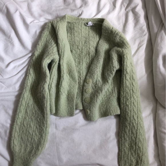 Garage mint green soft cardigan ✅ - Picture 1 of 2